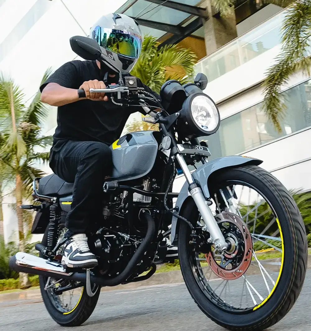 Moto disponible en MSR Financiamiento